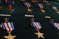 how to replace military medals and decorations