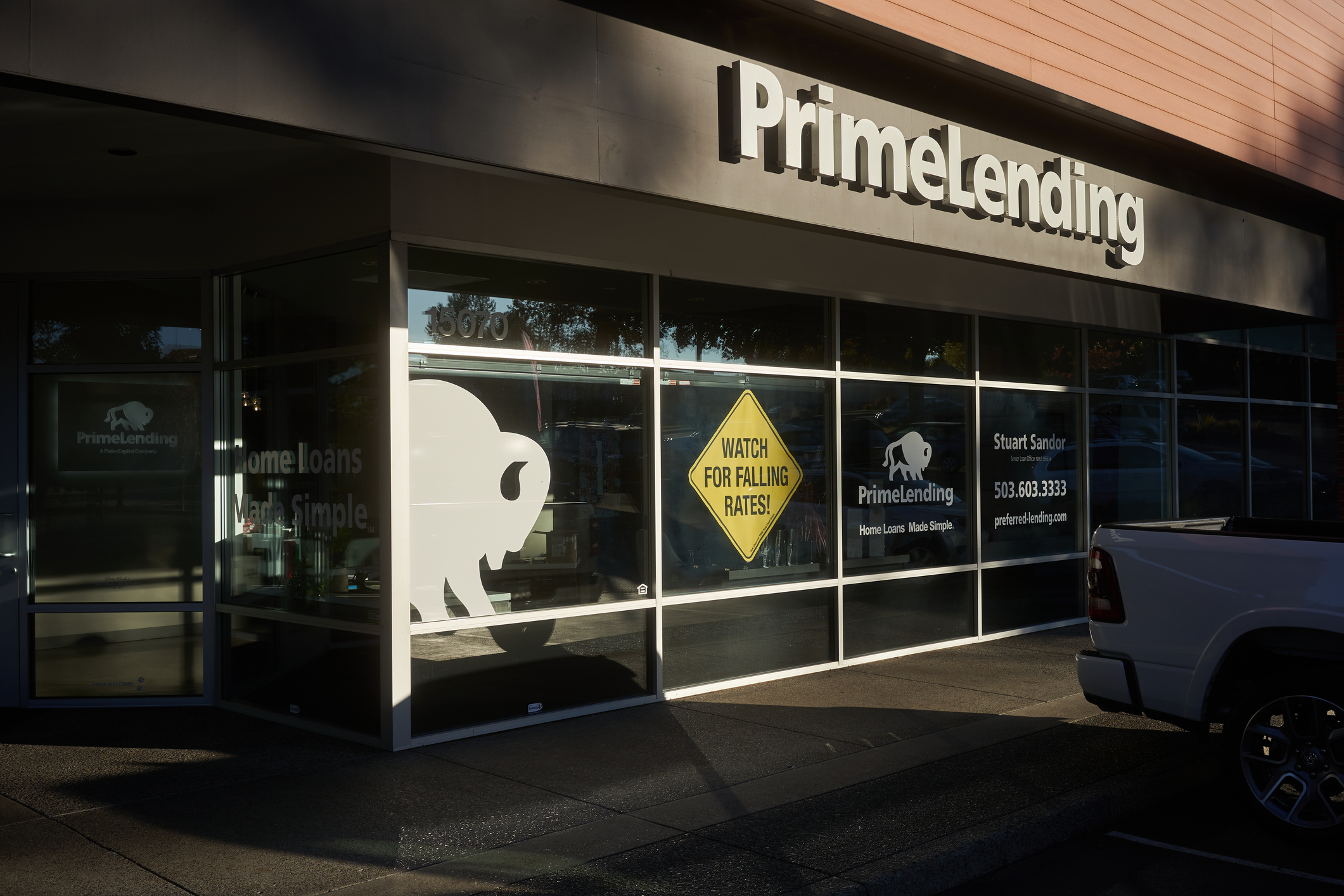 PrimeLending Review: VA Loans & Other Mortgage Options