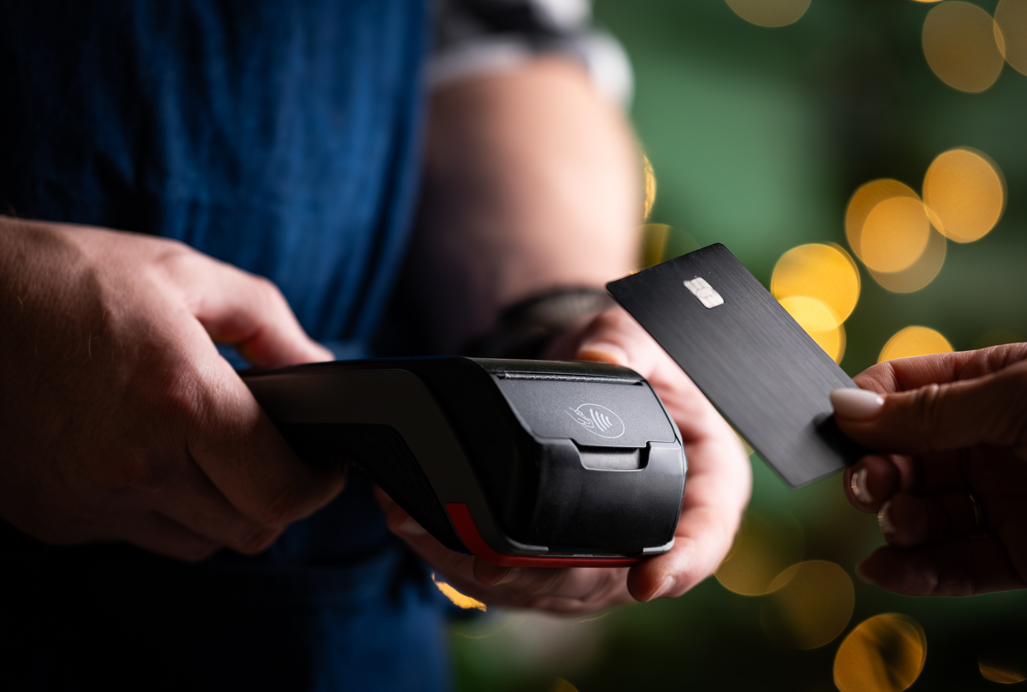 Featured Cash Back Credit Cards for Military Members