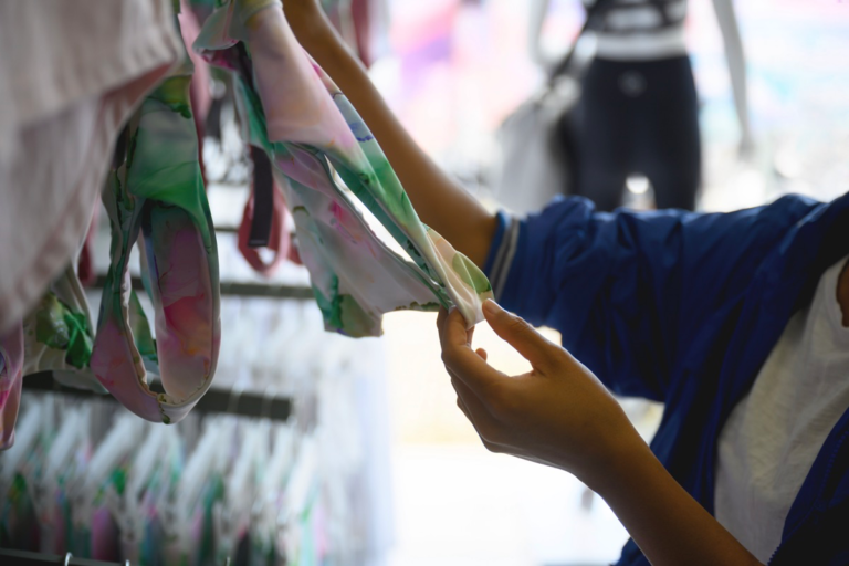 Does Lululemon Have a Military Discount?